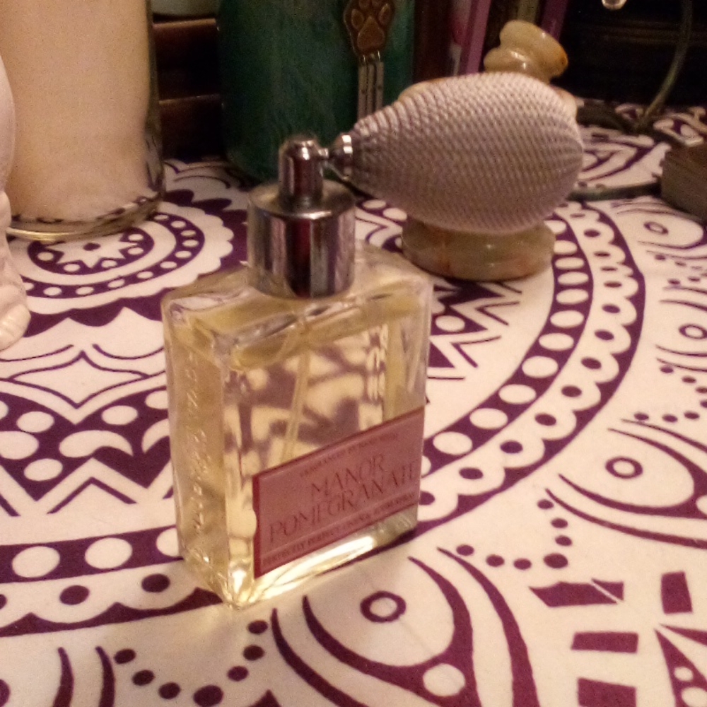 Fragrance by Hand with Manor Pomegranate Perfect for Linen and Room Spray Royal